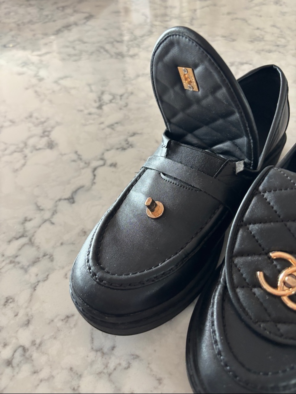 Chanel quilted flap lambskin cc turnlock - Picture 9 of 9